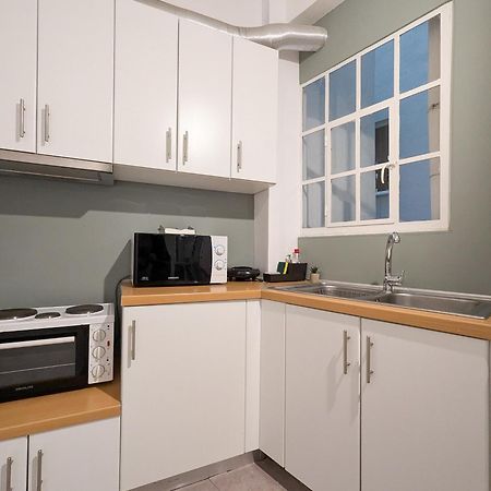 Spacious Apt For 5 Guests Next To Acropolis&Metro Athens Exterior photo
